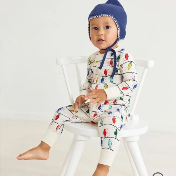 🆕 NWOT Hanna Andersson Bright Bulbs Jumper w/ shirt & baby gnome hat bundle - Picture 4 of 9